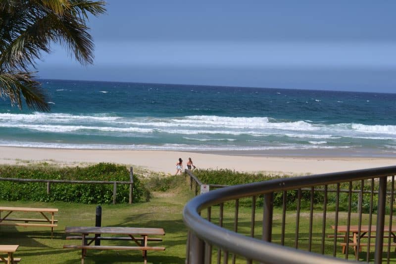 San Simeon Beachfront Apartments Tugun