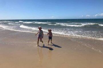 kids on beach in bundaberg
