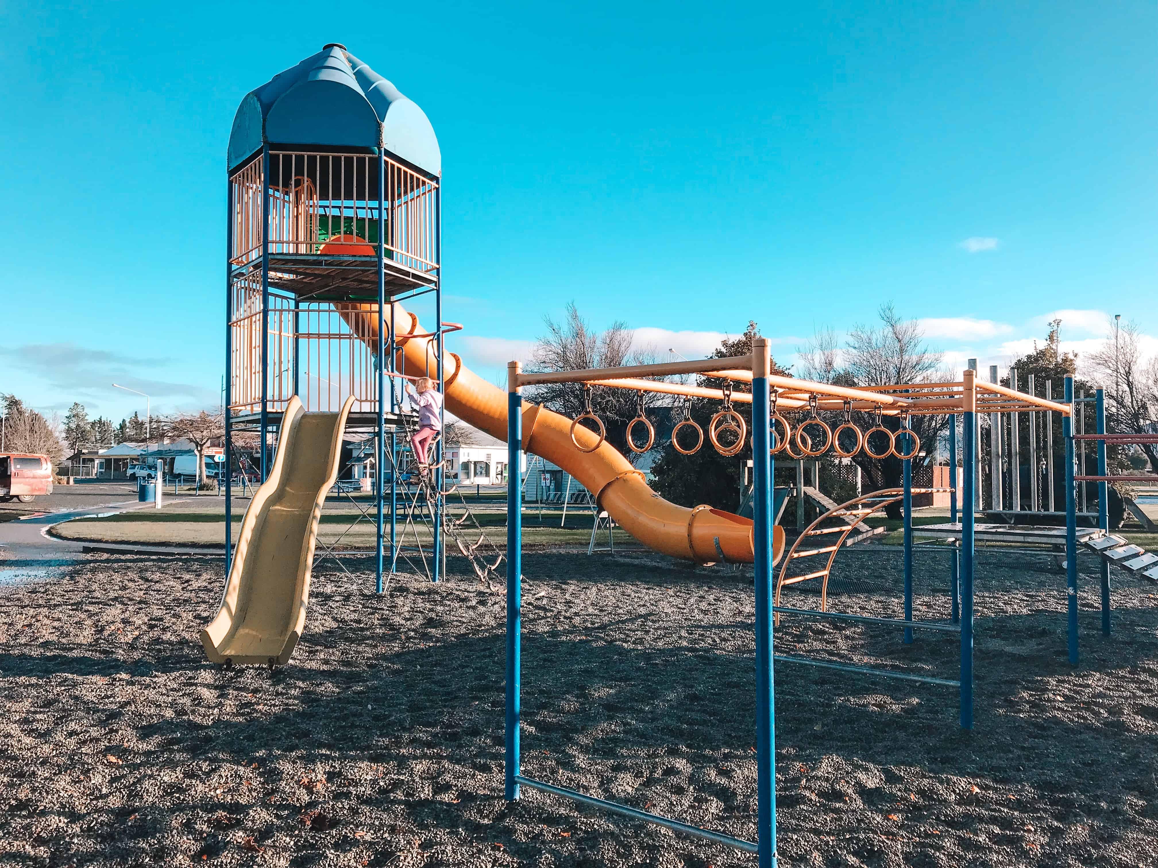 Lumsden Information Centre Playground Freedom Campsite
