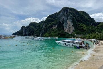 koh phi phi don beach.